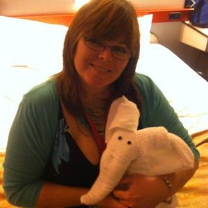 Meet your Posher, Lucretia